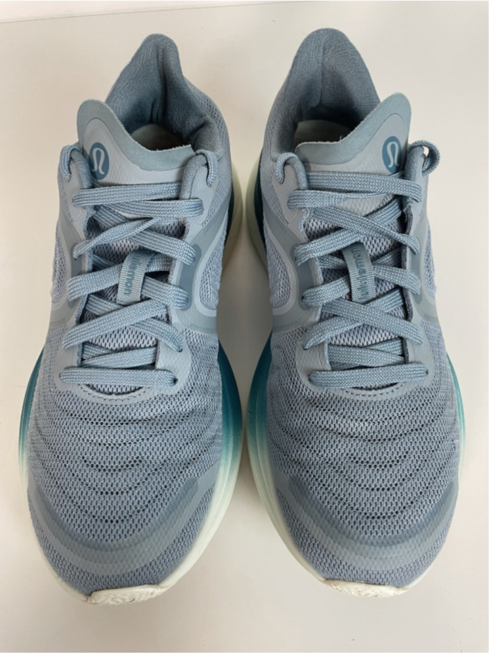 Lululemon Blissfeel Run 2 Women’s 9 Cloud Blue Polar Ice Running Shoes Sneakers - Picture 2 of 12